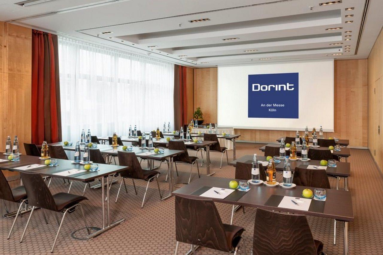 Dorint An Der Messe Koeln Hotel Exterior photo